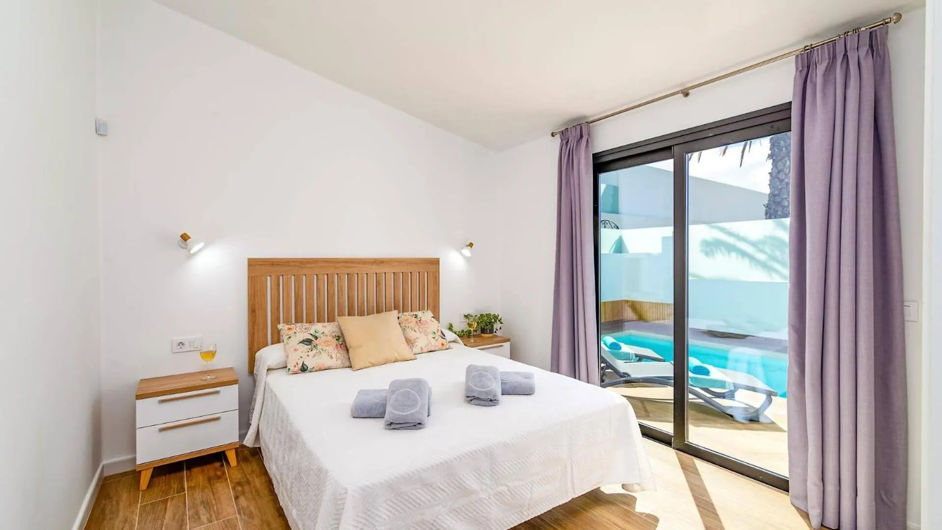 Villa Gavia By Villa Plus Puerto del Carmen  Spain