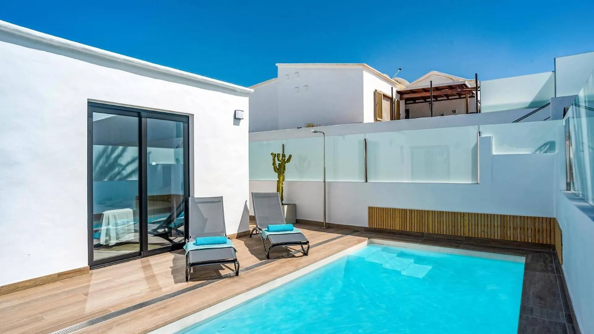 Villa Gavia By Villa Plus Puerto del Carmen  Spain